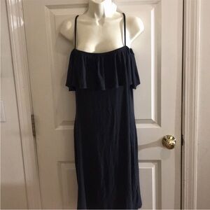 Abercrombie & Finch size XL black on or off shoulder dress with stretch